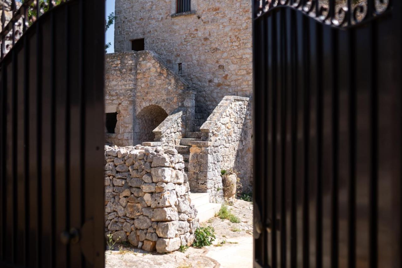 Masseria Montepaolo Dimora Di Charme 孔韦尔萨诺 外观 照片