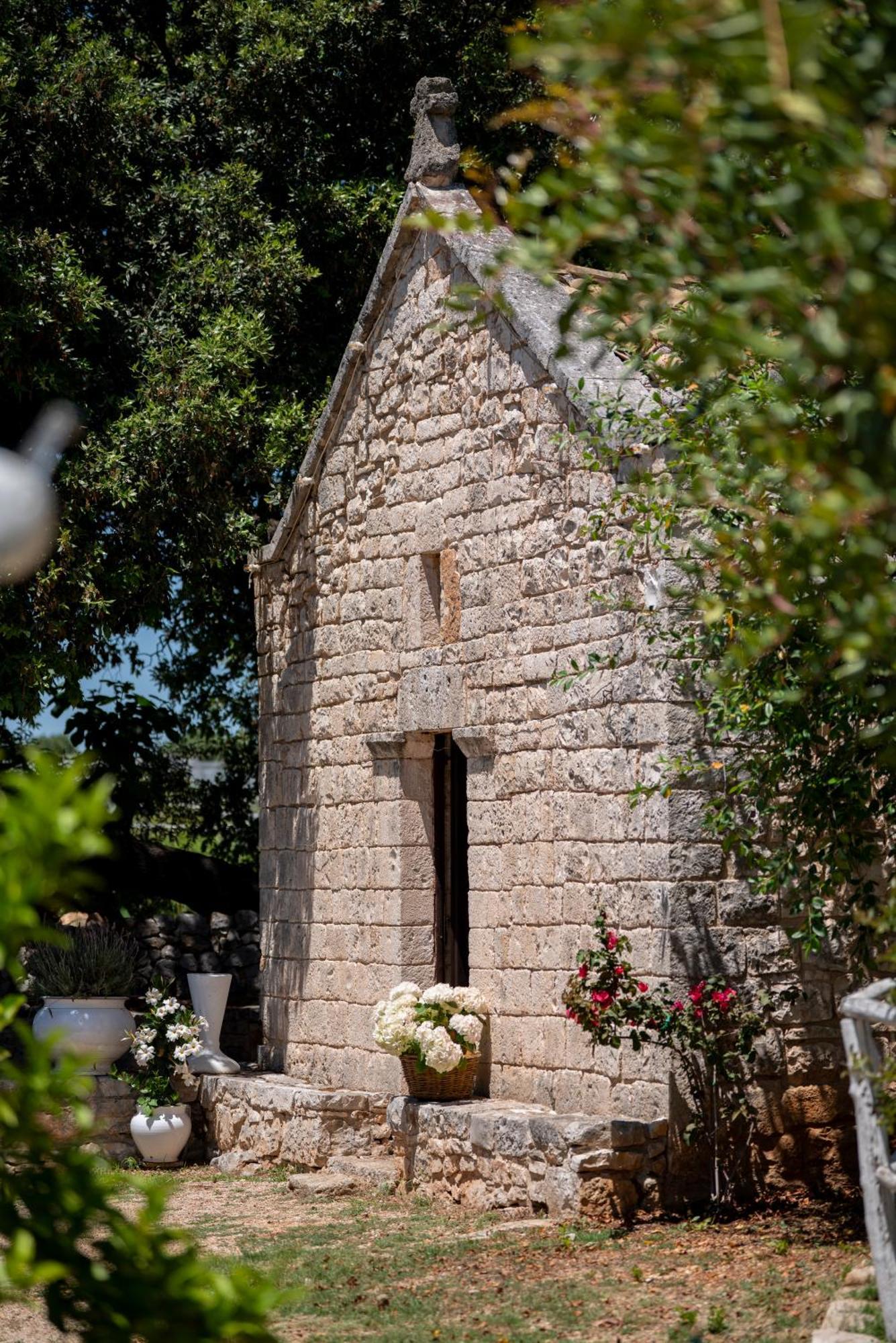 Masseria Montepaolo Dimora Di Charme 孔韦尔萨诺 外观 照片